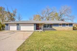 1211 15th AVENUE, Grafton, WI 53024