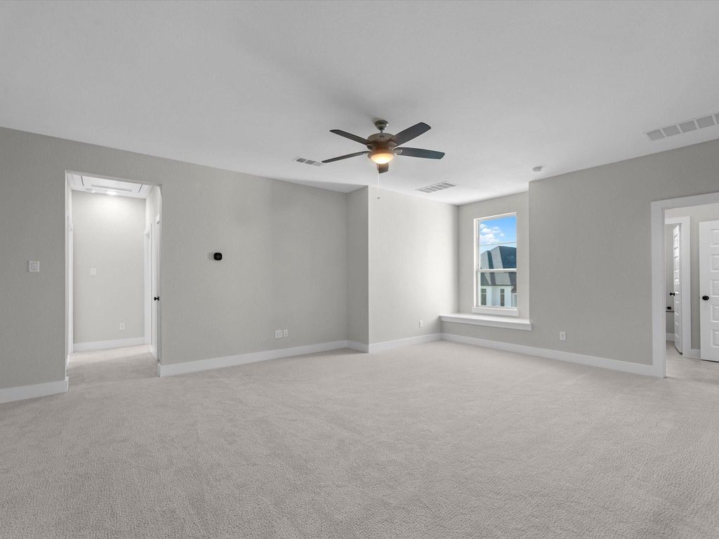 Image 15 of property listing at 11931 Golden Cove, Missouri City, TX 77459