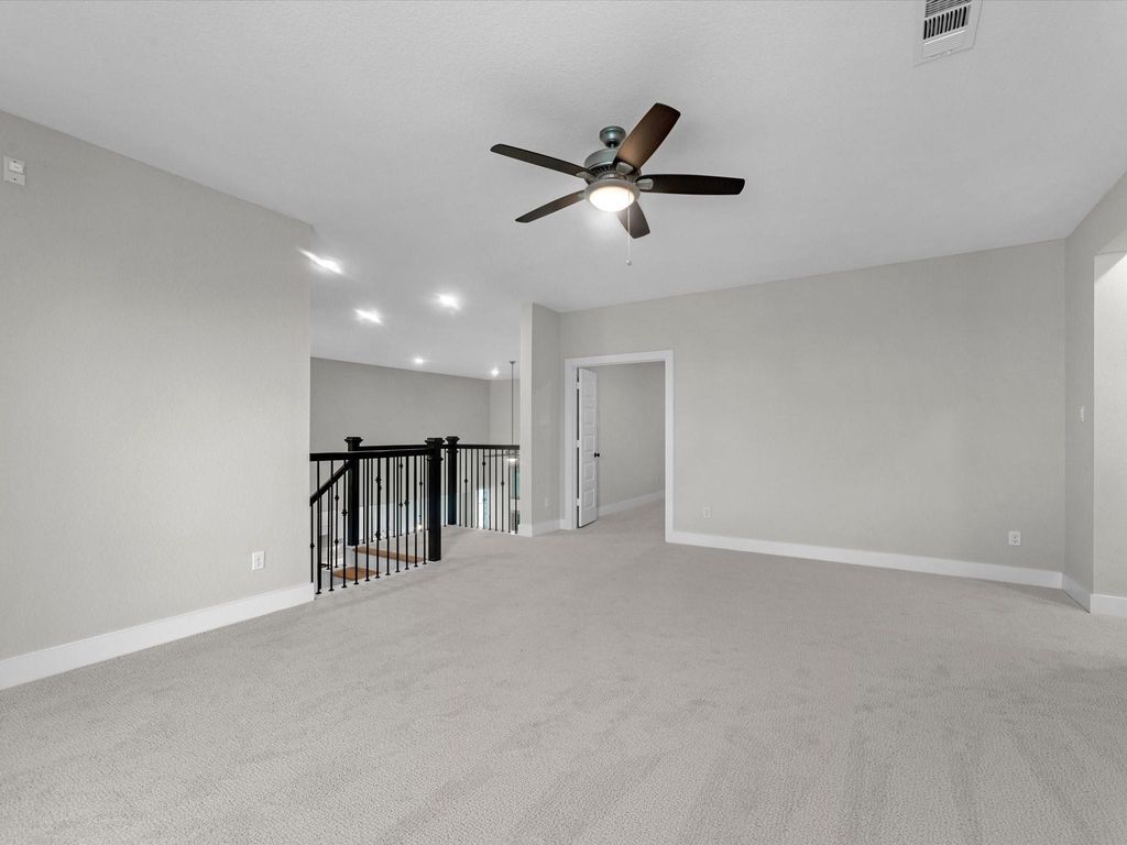 Image 16 of property listing at 11931 Golden Cove, Missouri City, TX 77459