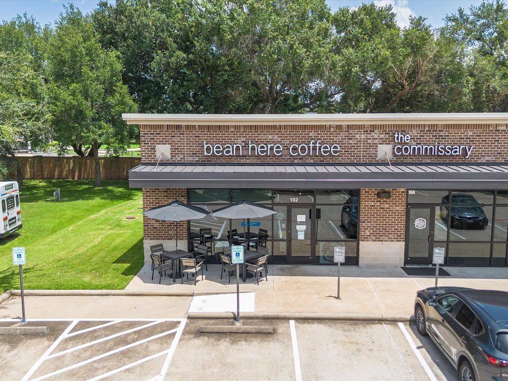 Image 38 of property listing at 11931 Golden Cove, Missouri City, TX 77459