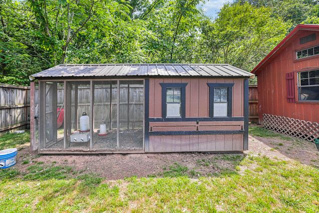 10006 Wendy Way, Lyles, TN 37098