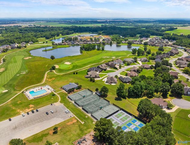 14337 Turnberry Lane, Athens, AL 35613