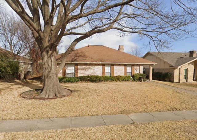 1434 Creekwood Lane, Mesquite, TX 75149