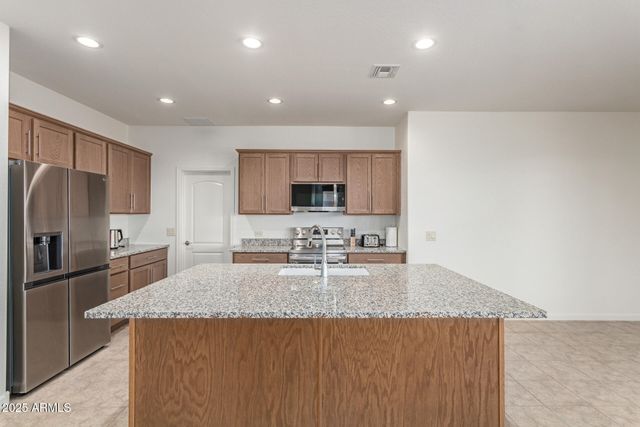 5661 N COYOTE HILL Road, Eloy, AZ 85131