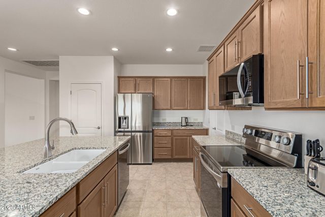 5661 N COYOTE HILL Road, Eloy, AZ 85131