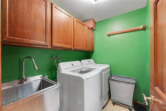3602 Timber Trails Court, Eau Claire, WI 54701