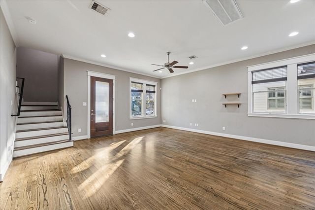 1229 W 16th Street, Houston, TX 77008