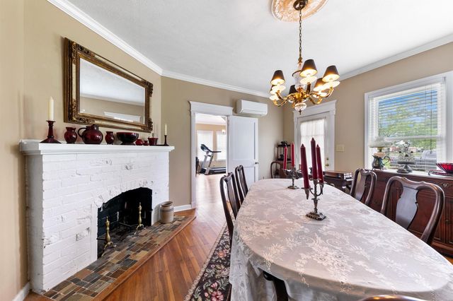 2222 N Main Street, Highlands, TX 77562