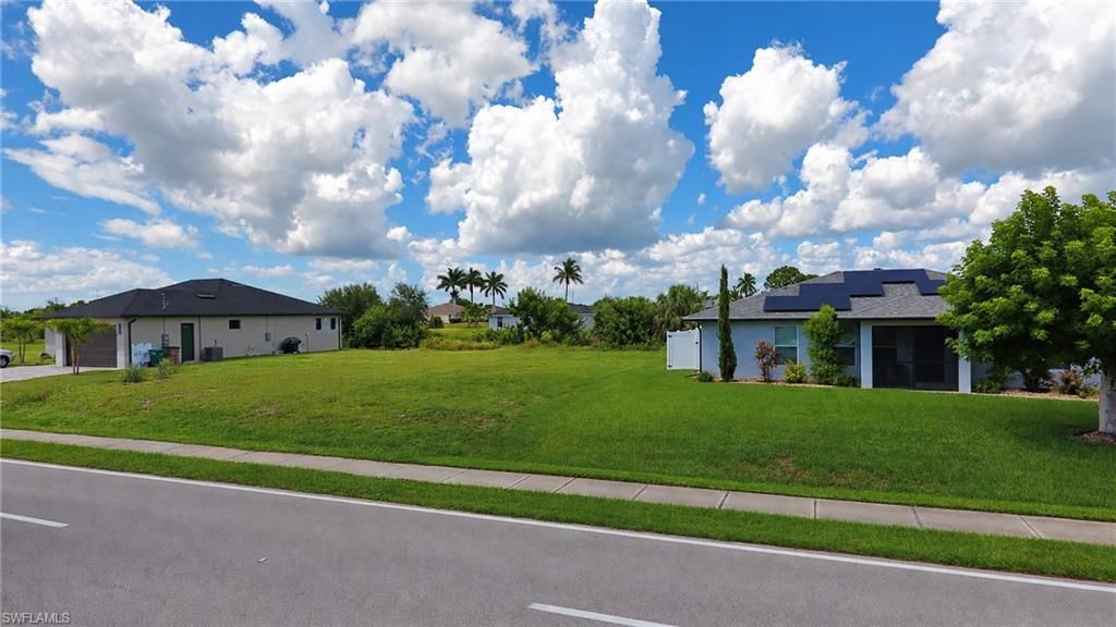 707 Gleason PKWY, CAPE CORAL, FL 33914 — photo 2