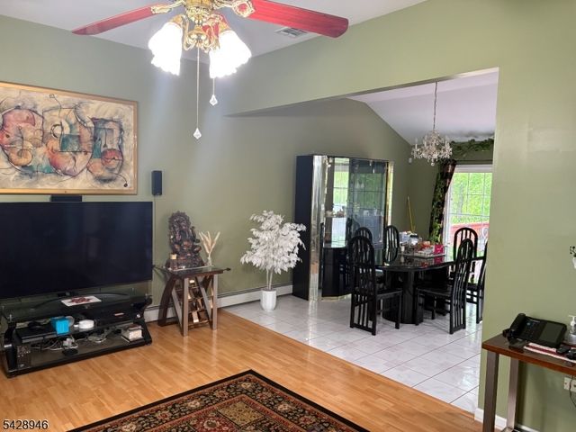 276 Edwards Rd, Parsippany-troy Hills Twp., NJ 07054