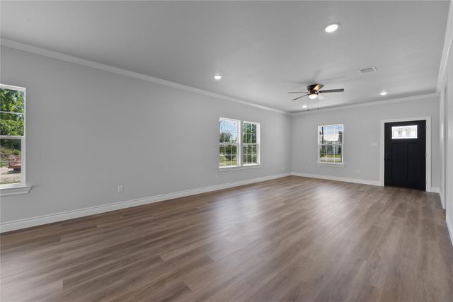 502 N Mignonette Drive, Kosse, TX 76653