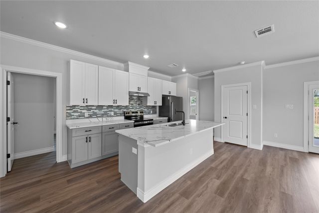 502 N Mignonette Drive, Kosse, TX 76653