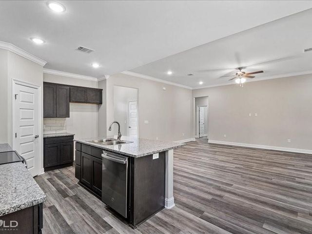 9436 N Pointe Circle, Greenwood, LA 71033