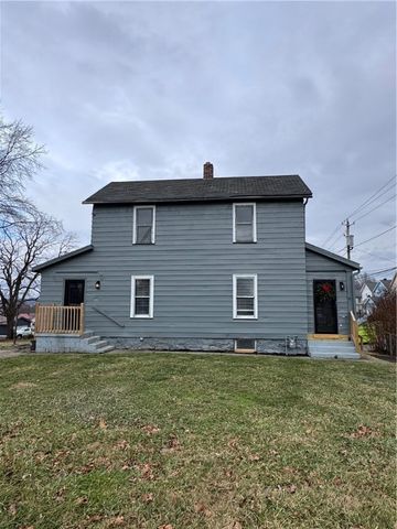 504 Emerson Ave, Farrell, PA 16121