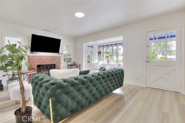 11350 Orcas, Sylmar (los Angeles), CA 91342