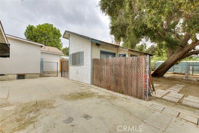 11350 Orcas, Sylmar (los Angeles), CA 91342