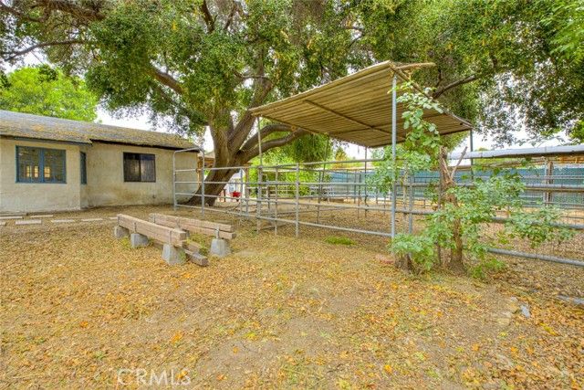 11350 Orcas, Sylmar (los Angeles), CA 91342