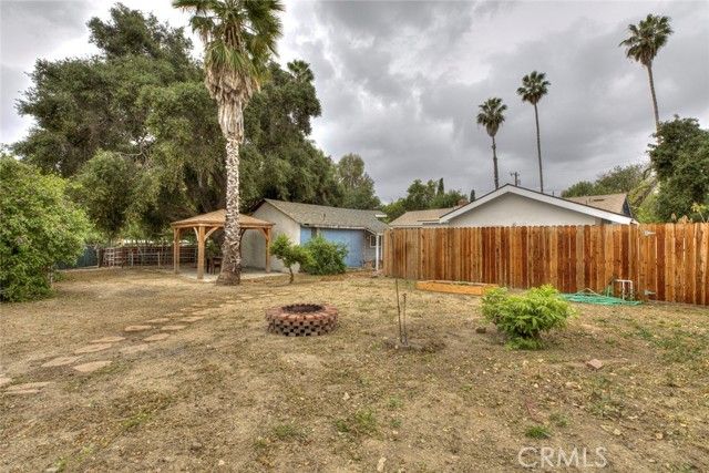 11350 Orcas, Sylmar (los Angeles), CA 91342