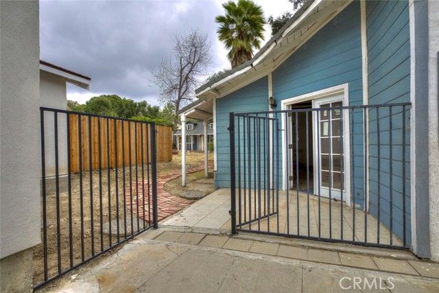 11350 Orcas, Sylmar (los Angeles), CA 91342