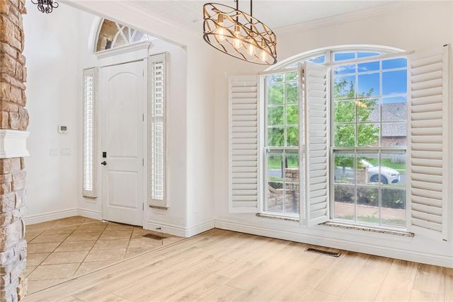 3905 Carrington Lane, Norman, OK 73072