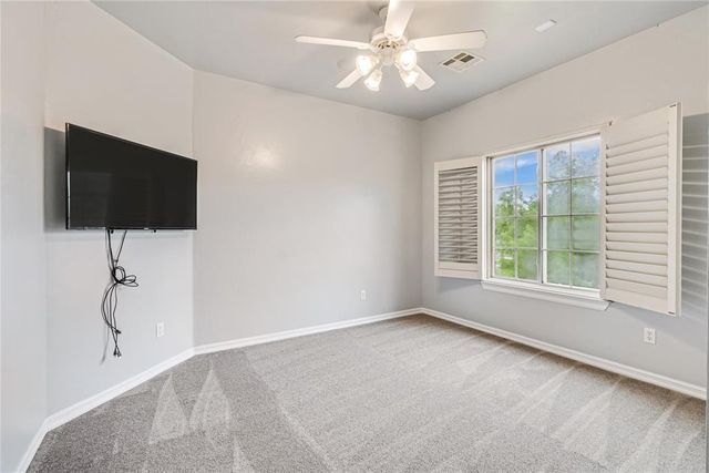 3905 Carrington Lane, Norman, OK 73072