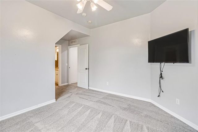 3905 Carrington Lane, Norman, OK 73072