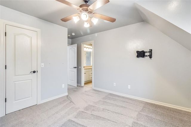 3905 Carrington Lane, Norman, OK 73072