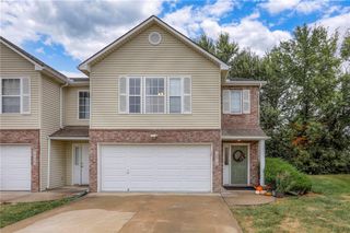 1618 NW Samantha Court, Blue Springs, MO 64015