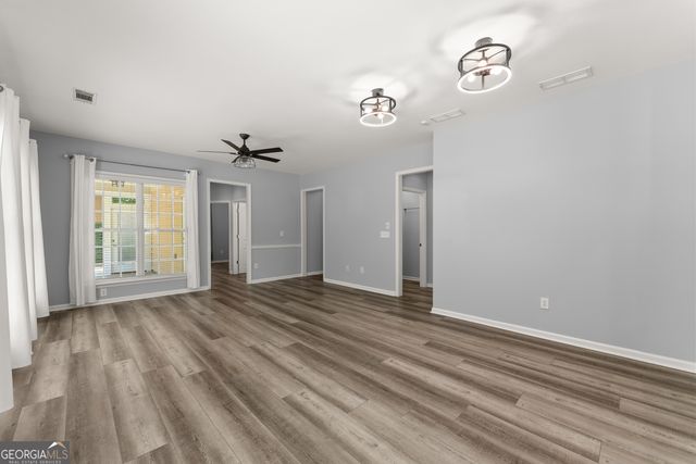6247 LONGLEAF Drive, Hoschton, GA 30548