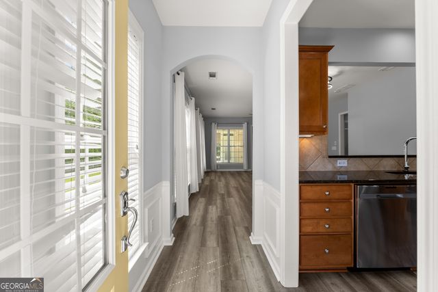 6247 LONGLEAF Drive, Hoschton, GA 30548