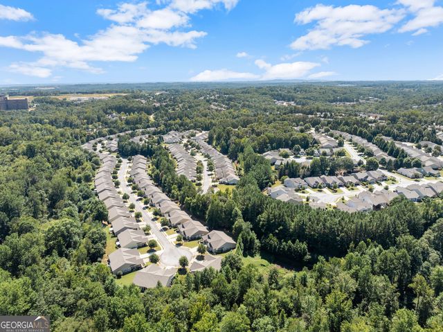 6247 LONGLEAF Drive, Hoschton, GA 30548