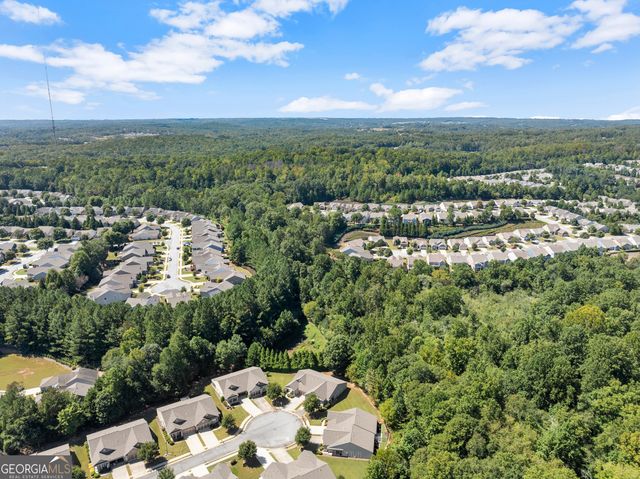 6247 LONGLEAF Drive, Hoschton, GA 30548