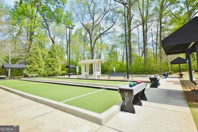 6247 LONGLEAF Drive, Hoschton, GA 30548