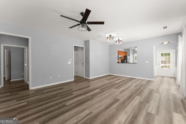 6247 LONGLEAF Drive, Hoschton, GA 30548