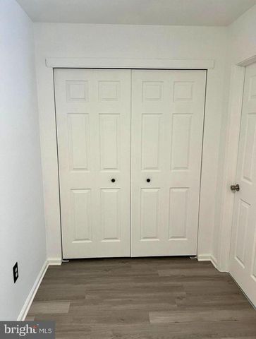 101 HICKORY HOLLOW CIR, Warrington, PA 18976