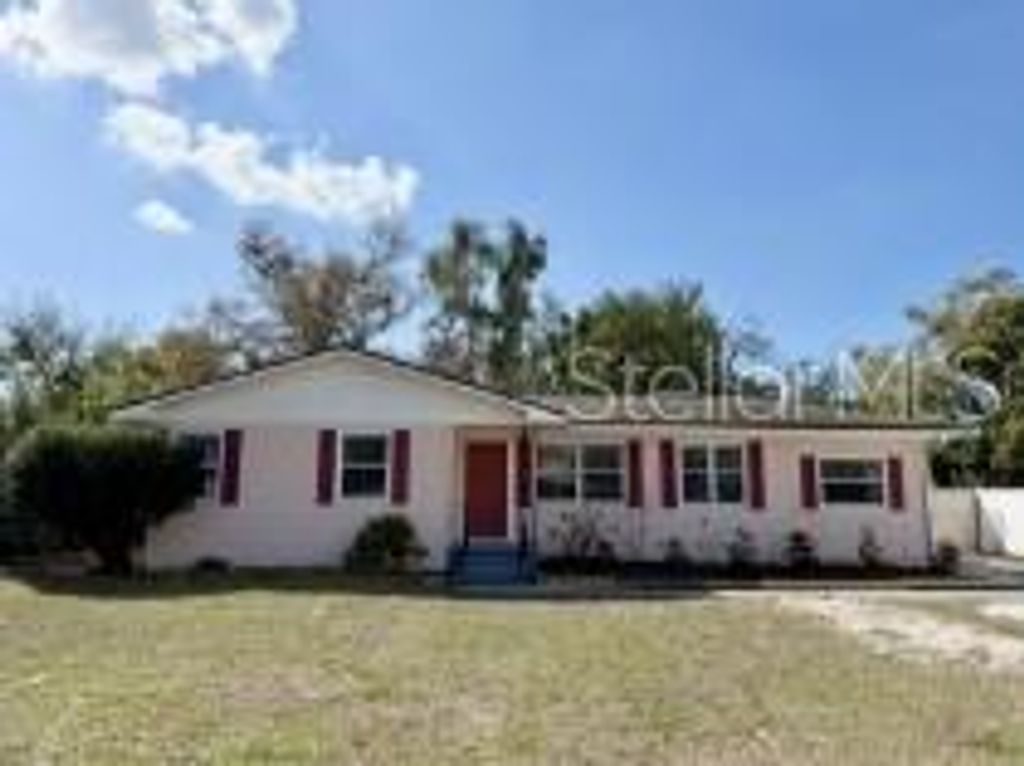 1612 YOUNG AVENUE, Clearwater, FL 33756