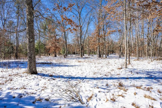 N9340 22nd Avenue, Necedah, WI 54646