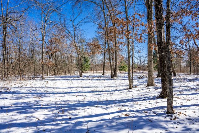 N9340 22nd Avenue, Necedah, WI 54646