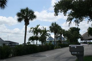 15472 admiralty CIR 2, North Fort Myers, FL 33917