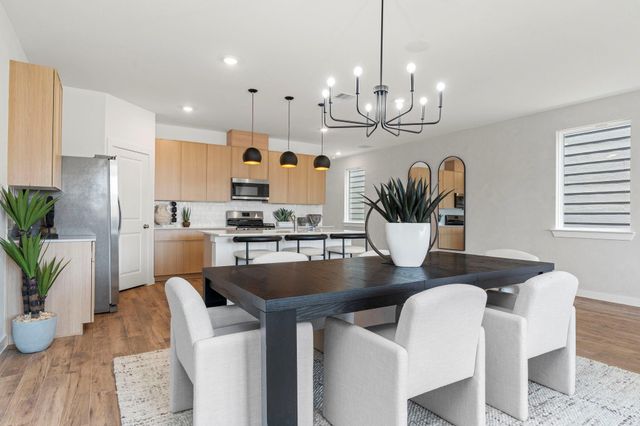 4001 Ripe Meadow Way, Pearland, TX 77581