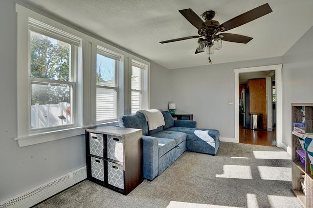 365 Shattuck Way, Newington, NH 03801