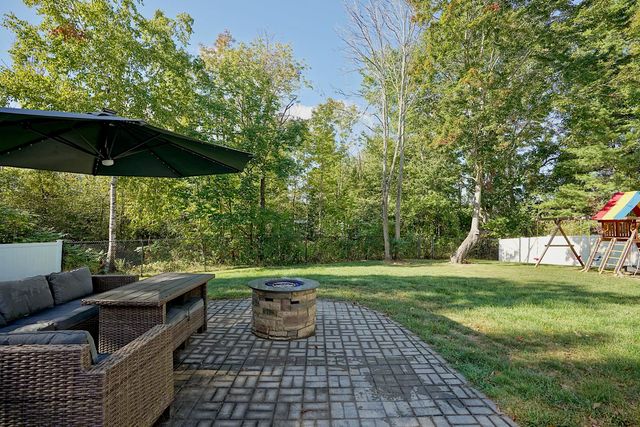 365 Shattuck Way, Newington, NH 03801
