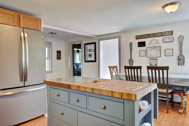 365 Shattuck Way, Newington, NH 03801