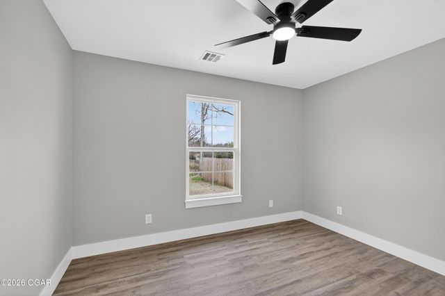 2005 Lakeview Street, Carthage, MO 64836