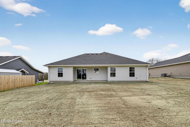 2005 Lakeview Street, Carthage, MO 64836