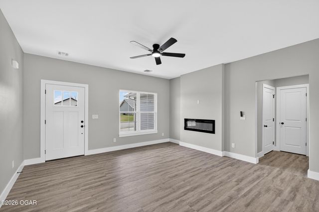 2005 Lakeview Street, Carthage, MO 64836