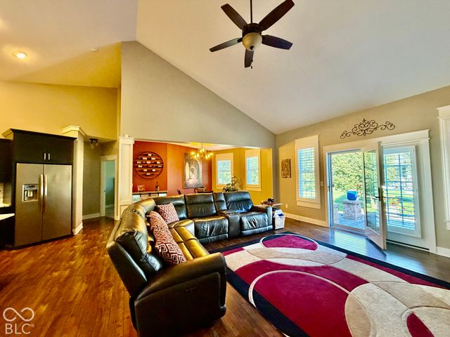 545 Weyworth, Greenwood, IN 46142