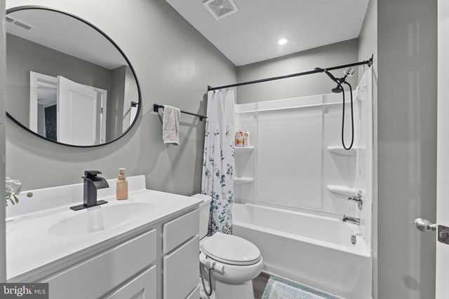 140 NELSON LN, Sanatoga, PA 19464