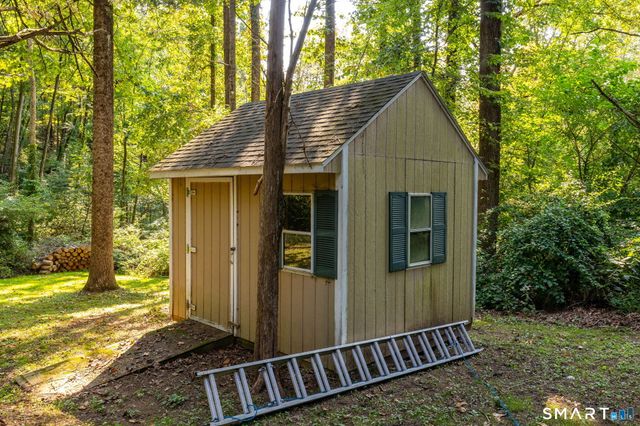 1171 Woodruff Street, Southington, CT 06489