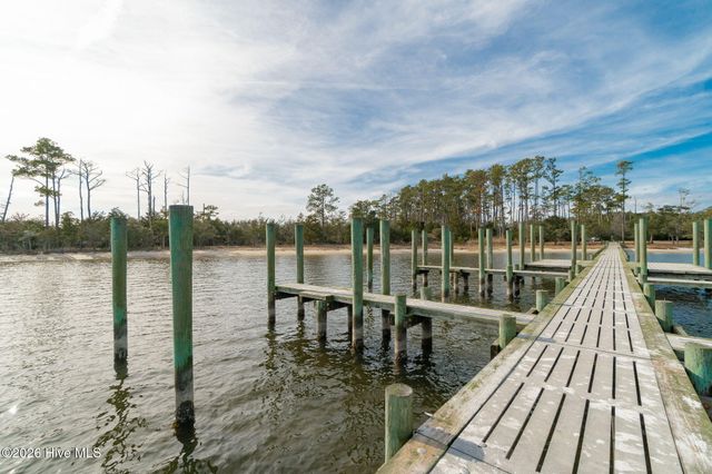109 Bare Foot Court, Havelock, NC 28532